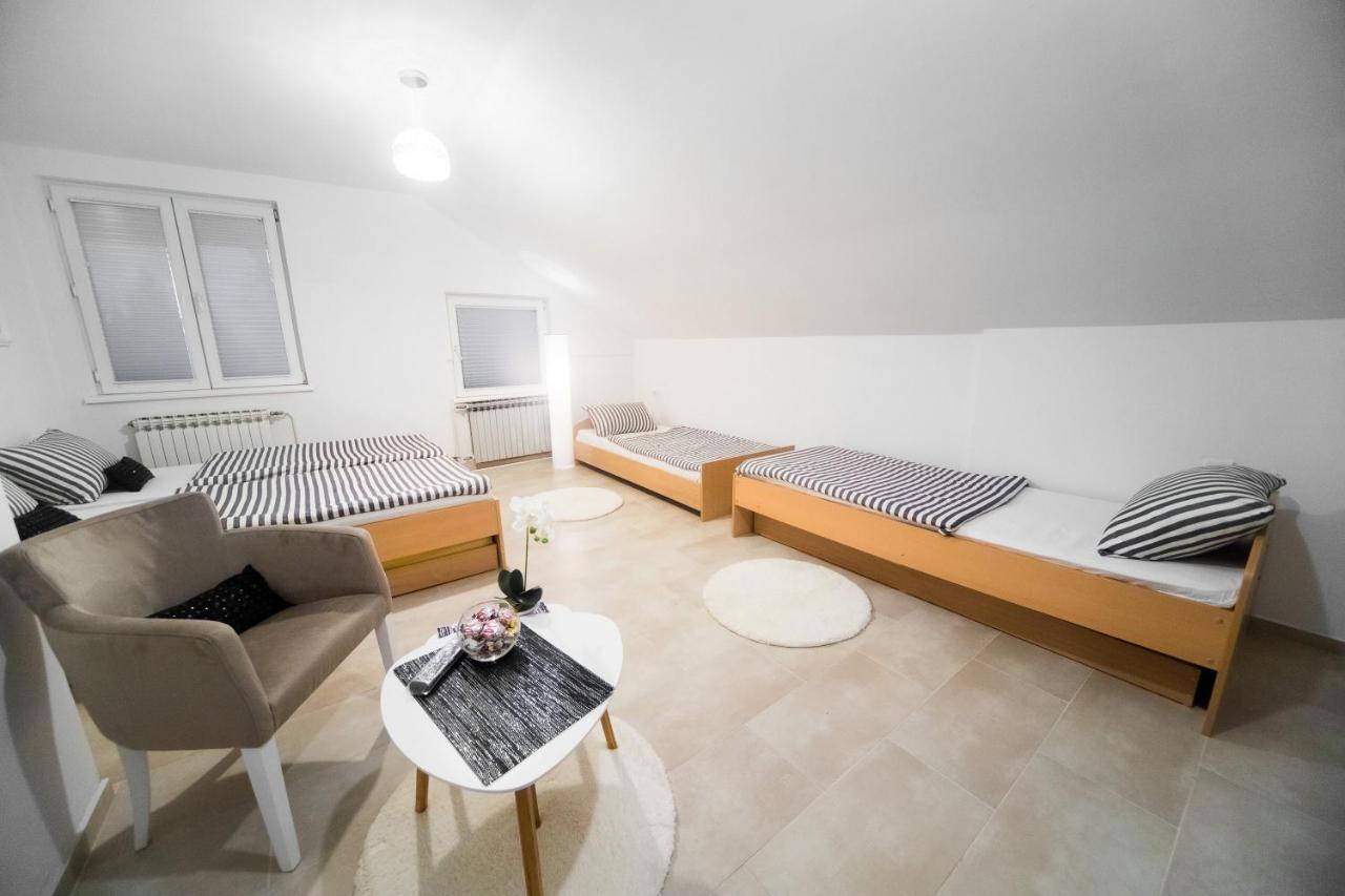 Hostel Herz Баня-Лука Экстерьер фото